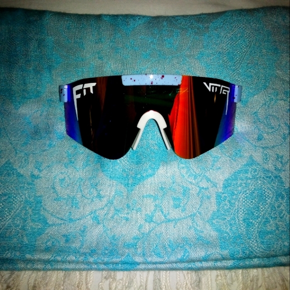 Fit Viter U.V.400 Polarized multicolor Sunglasses w/ adjustable E~Spot & Frames - Picture 11 of 11